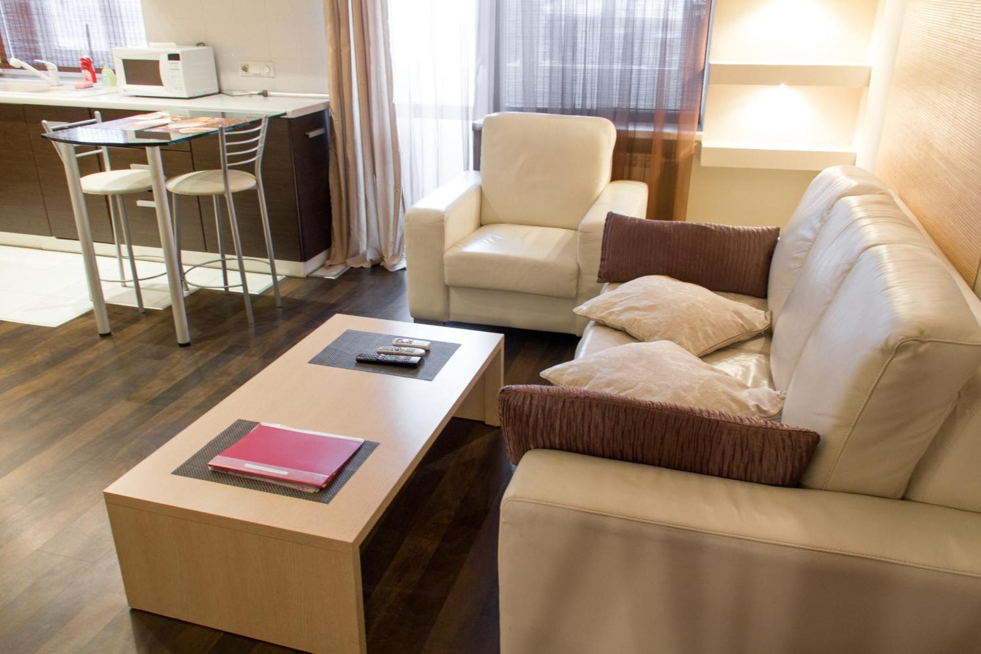 Alex Apartments Near Kreshatik St Kiev Phòng bức ảnh